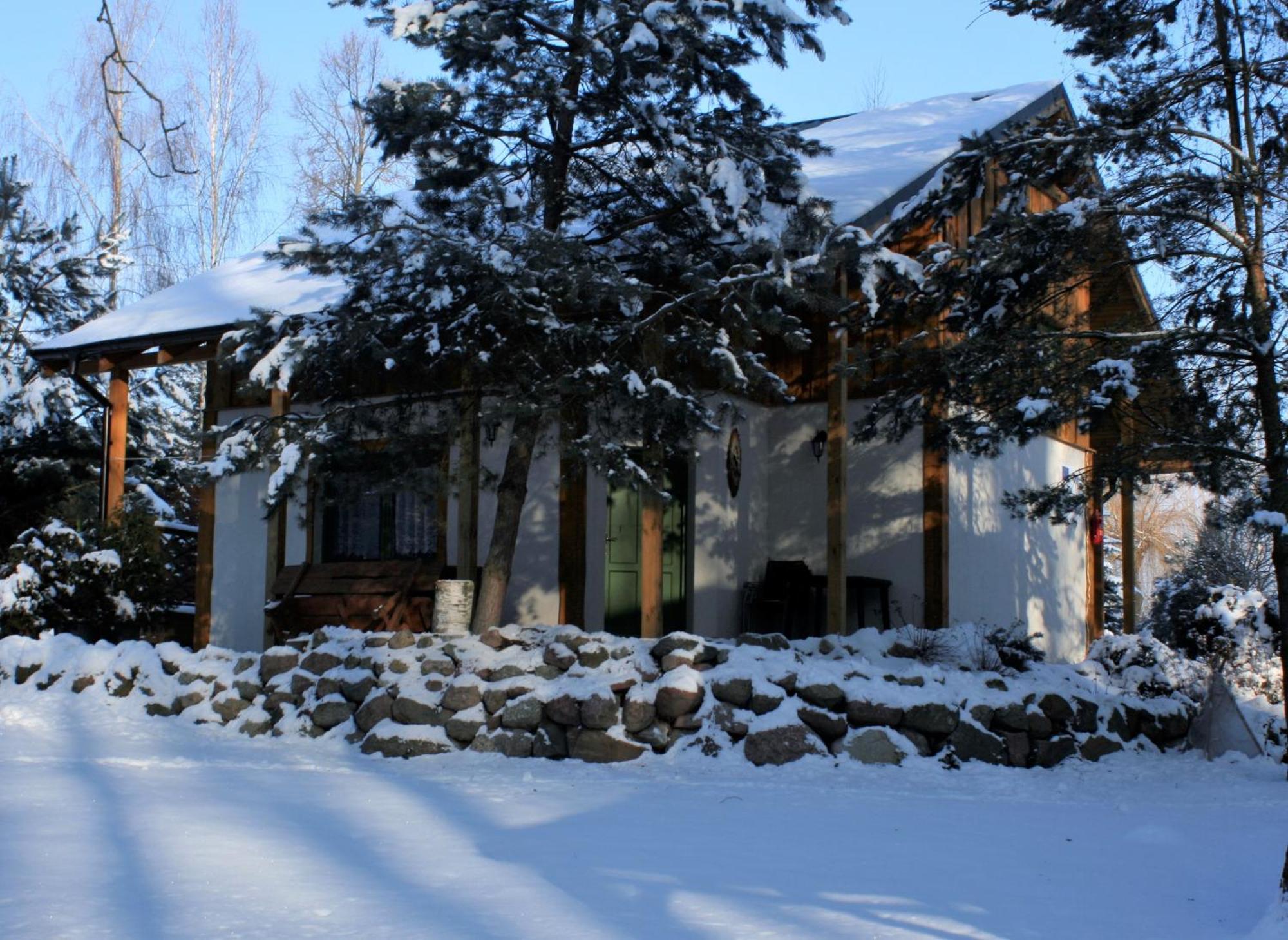 Stajnia Sarnowek Nad Jeziorem Rozany Rozajny Wielkie 部屋 写真