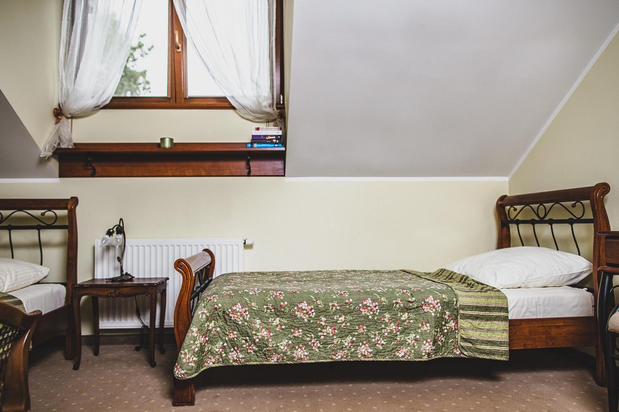 Stajnia Sarnowek Nad Jeziorem Rozany Rozajny Wielkie 部屋 写真