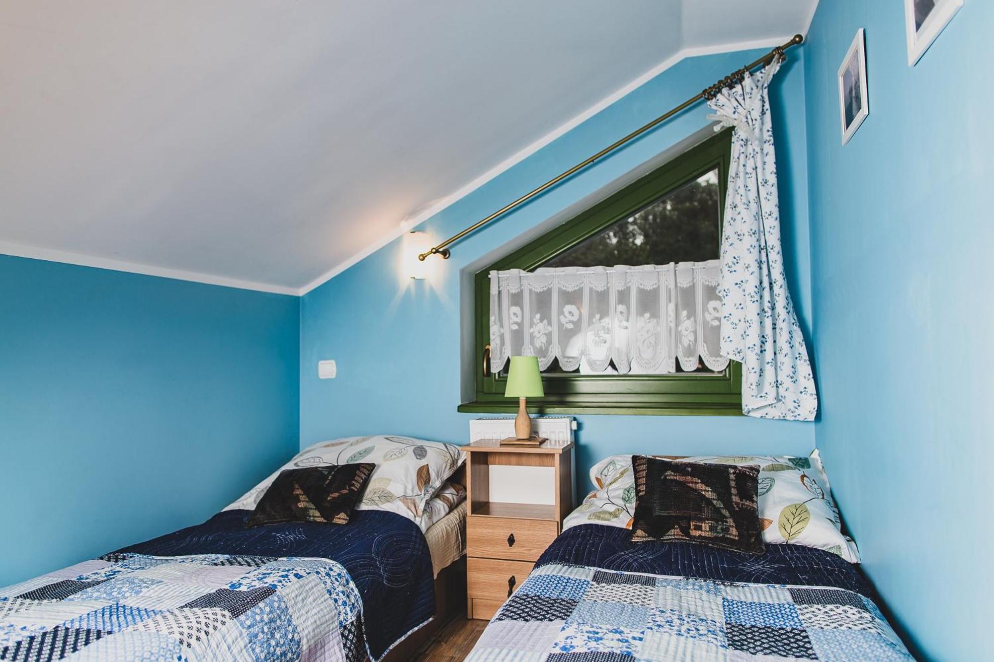 Stajnia Sarnowek Nad Jeziorem Rozany Rozajny Wielkie 部屋 写真