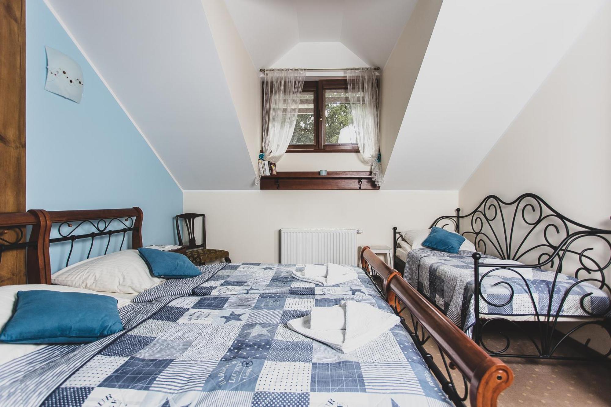 Stajnia Sarnowek Nad Jeziorem Rozany Rozajny Wielkie 部屋 写真