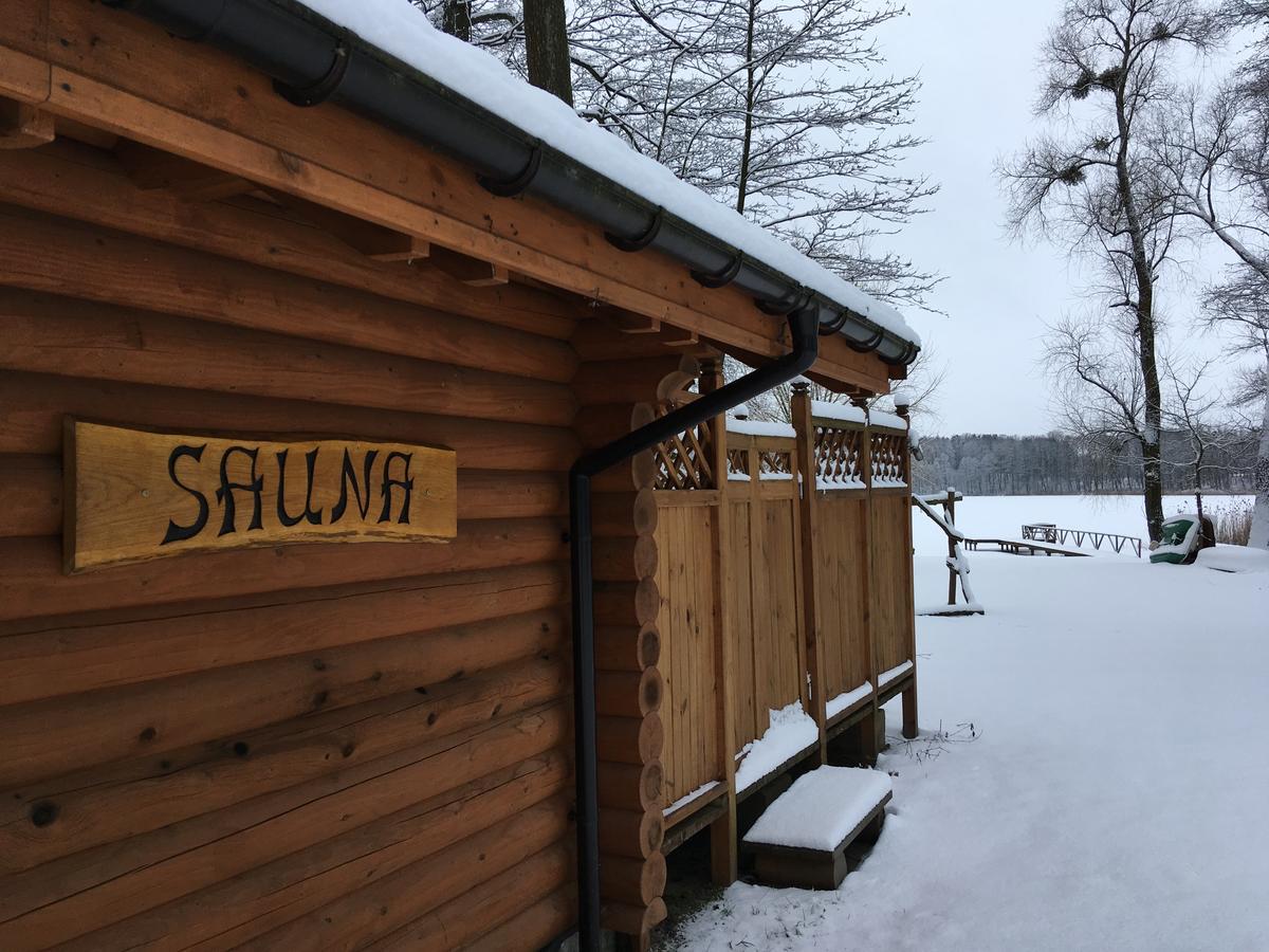 Rozajny Wielkie Stajnia Sarnowek Nad Jeziorem Rozany Bed & Breakfast エクステリア 写真