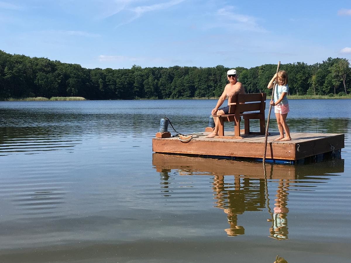 Stajnia Sarnowek Nad Jeziorem Rozany Rozajny Wielkie エクステリア 写真
